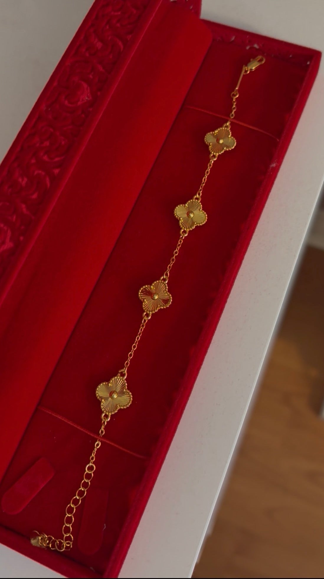 ✨ Golden Clover Bracelet